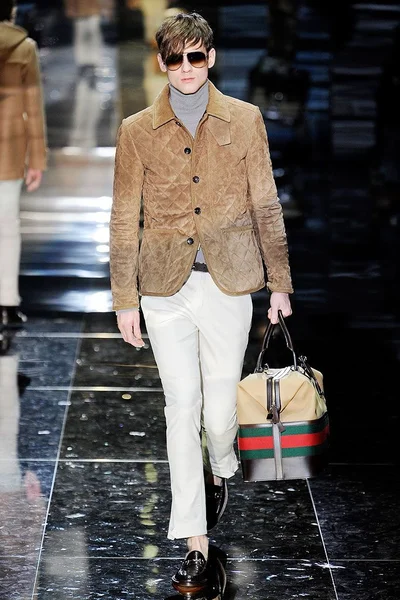 Look 6
